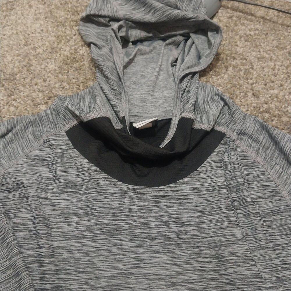 Champion DuoDry Pullover Hoodie Women’s Large Gray Athletic Fit Long Sleeve
